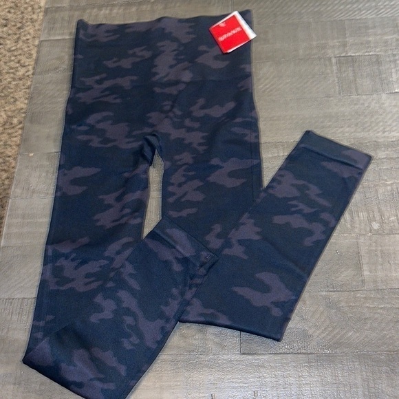 COPY - Spanx leggings - Picture 1 of 9